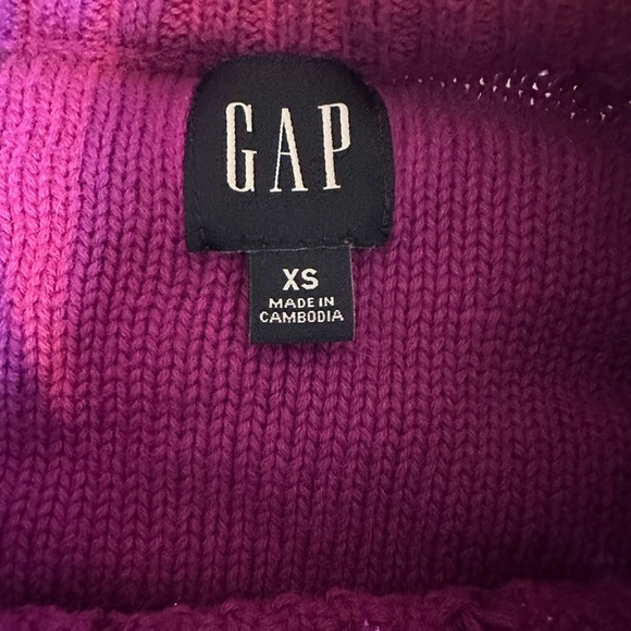 Gap Purple Shock Classic Cable-Knit Sweater size XS - Picture 2 of 3